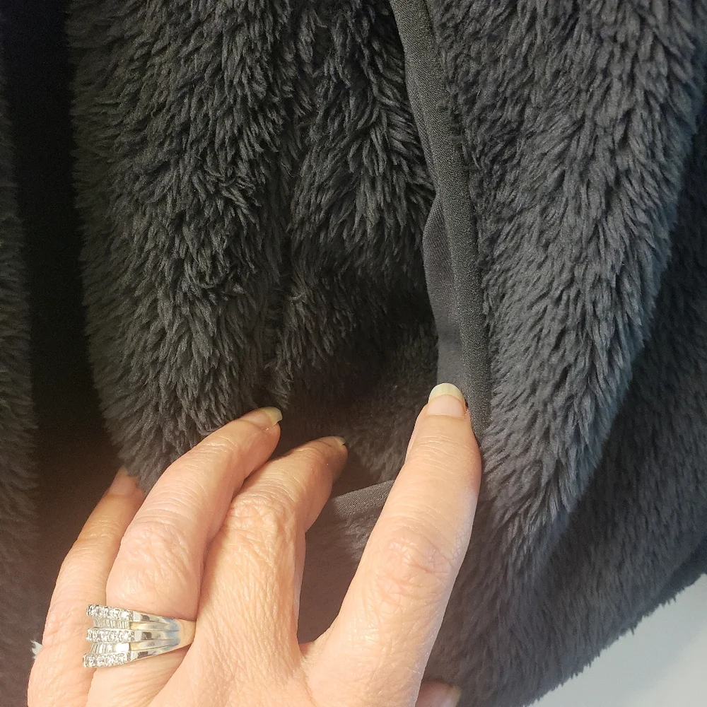 NWT Eddie Bauer teddy bear zip up jacket with pockets size XL - Picture 3 of 10